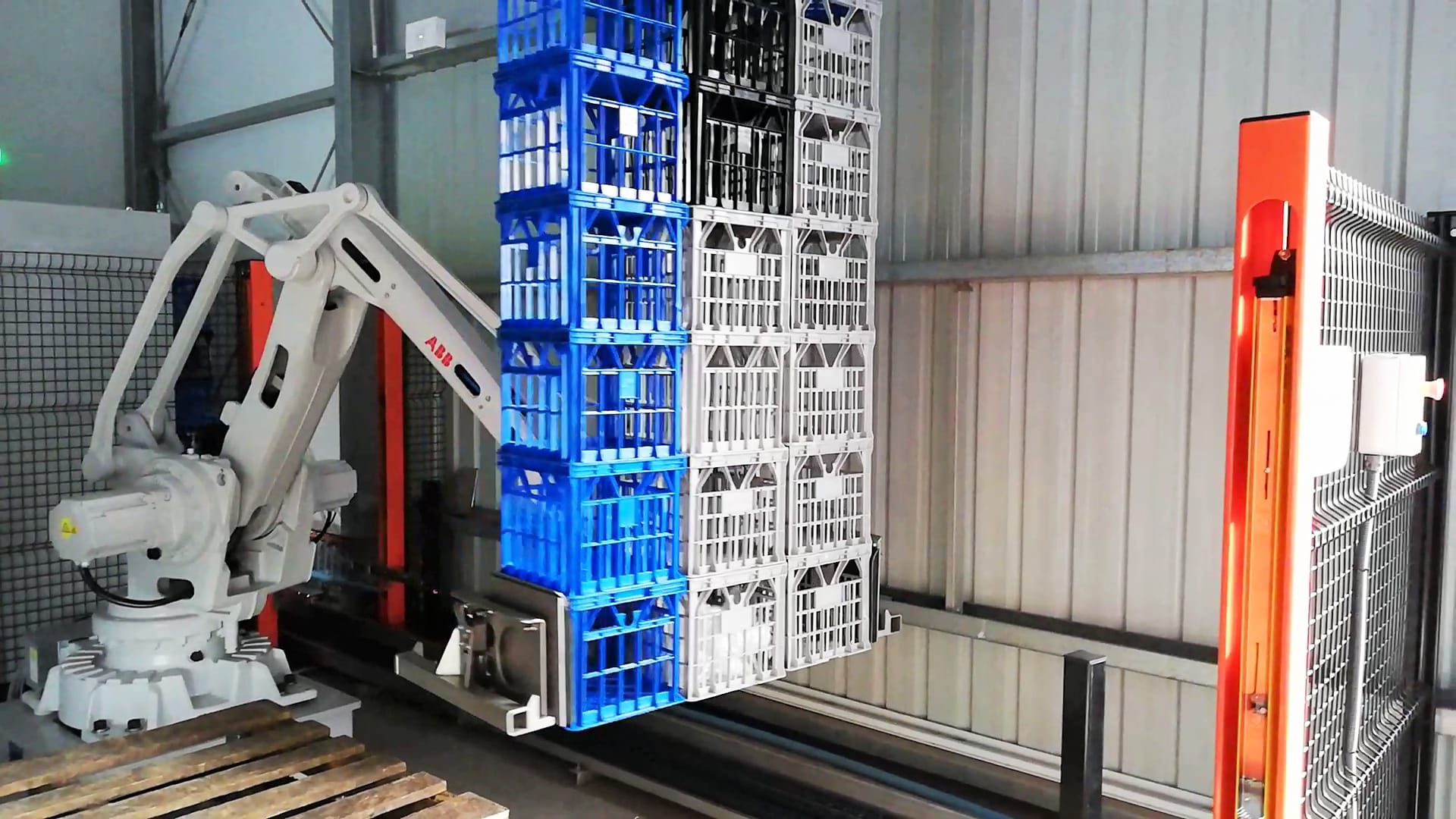 Robotic Crate Depalletizer